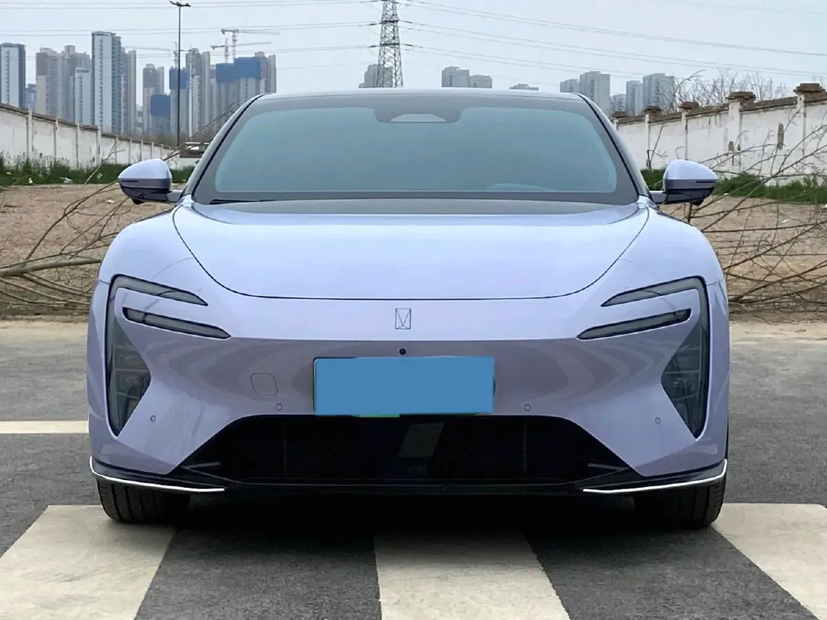 2025 Avatr 06 REEV 156HP REEV,autocango,china used car exporter,china ev exporter,chinese used car exporter,chinese used ev exporter