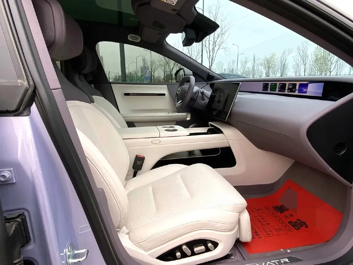 2025 Avatr 06 REEV 156HP REEV,autocango,china used car exporter,china ev exporter,chinese used car exporter,chinese used ev exporter