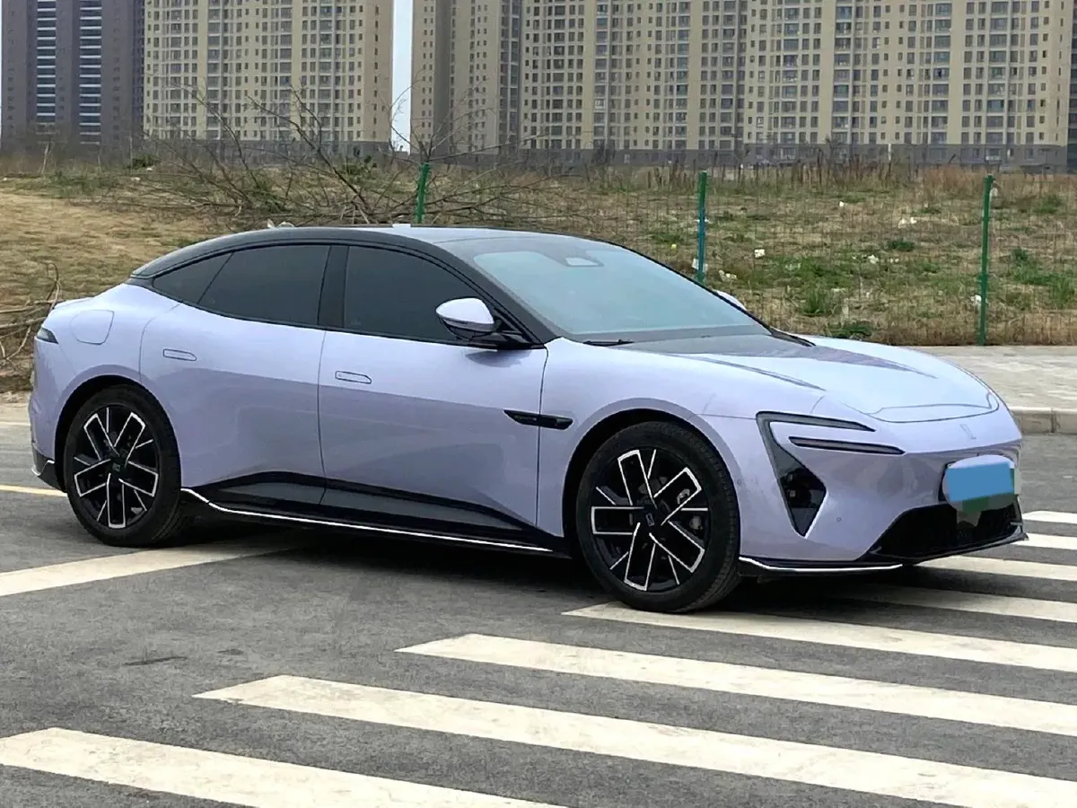 2025 Avatr 06 REEV 156HP REEV,autocango,china used car exporter,china ev exporter,chinese used car exporter,chinese used ev exporter