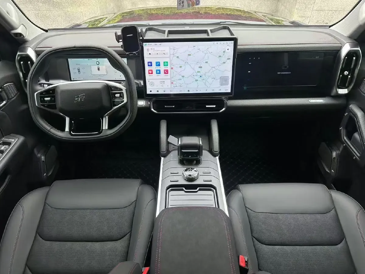 2025 Jetour Traveller 1.5T 184HP L4 7DCT,autocango,china used car exporter,china ev exporter,chinese used car exporter,chinese used ev exporter