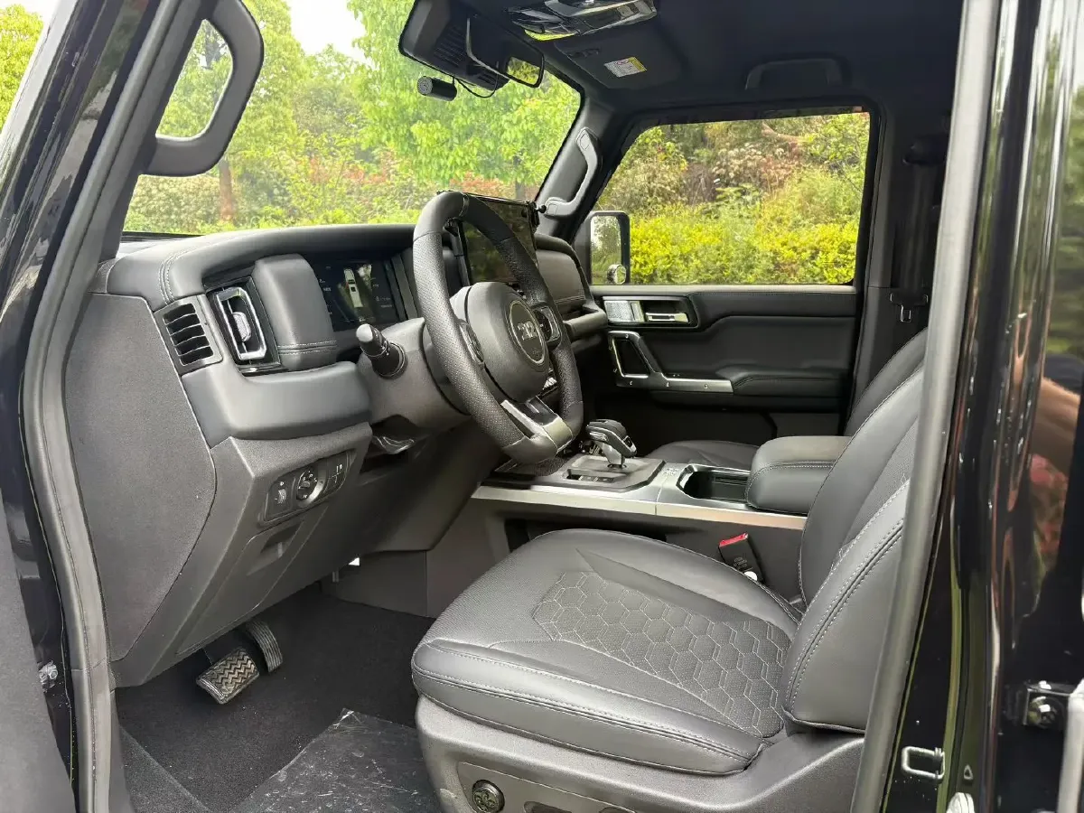 2024 212 212 T01 2.0T 252HP L4 8AT,autocango,china used car exporter,china ev exporter,chinese used car exporter,chinese used ev exporter