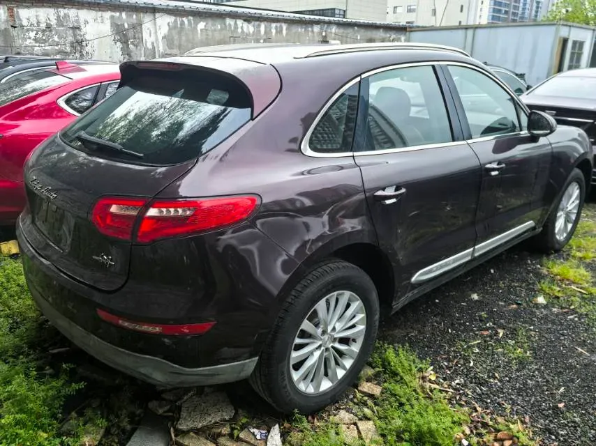 2017 Zotye SR9 2.0T 190HP L4 6DCT,autocango,china used car exporter,china ev exporter,chinese used car exporter,chinese used ev exporter