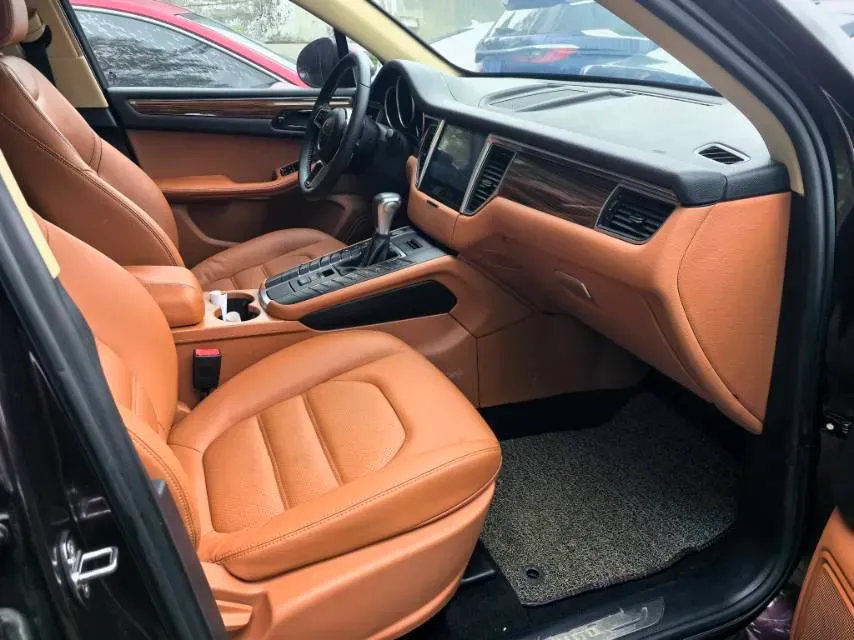 2017 Zotye SR9 2.0T 190HP L4 6DCT,autocango,china used car exporter,china ev exporter,chinese used car exporter,chinese used ev exporter