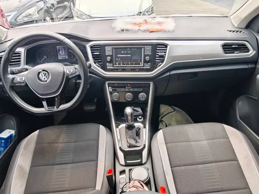 2019 Volkswagen T-Roc 1.4T 150HP L4 7DCT,autocango,china used car exporter,china ev exporter,chinese used car exporter,chinese used ev exporter