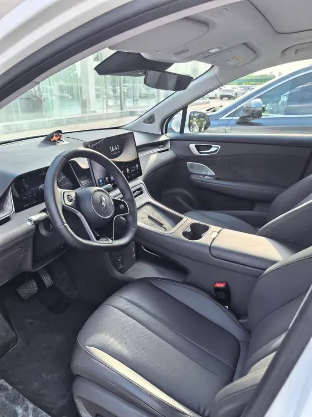 2025 HIMA Shangjie H5 BEV,autocango,china used car exporter,china ev exporter,chinese used car exporter,chinese used ev exporter