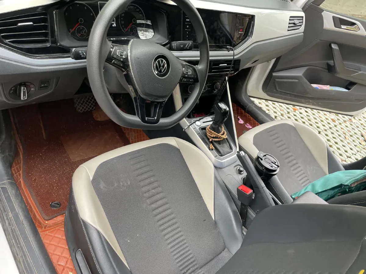 2021 Haval H6 1.5T 169HP L4 7DCT,autocango,china used car exporter,china ev exporter,chinese used car exporter,chinese used ev exporter