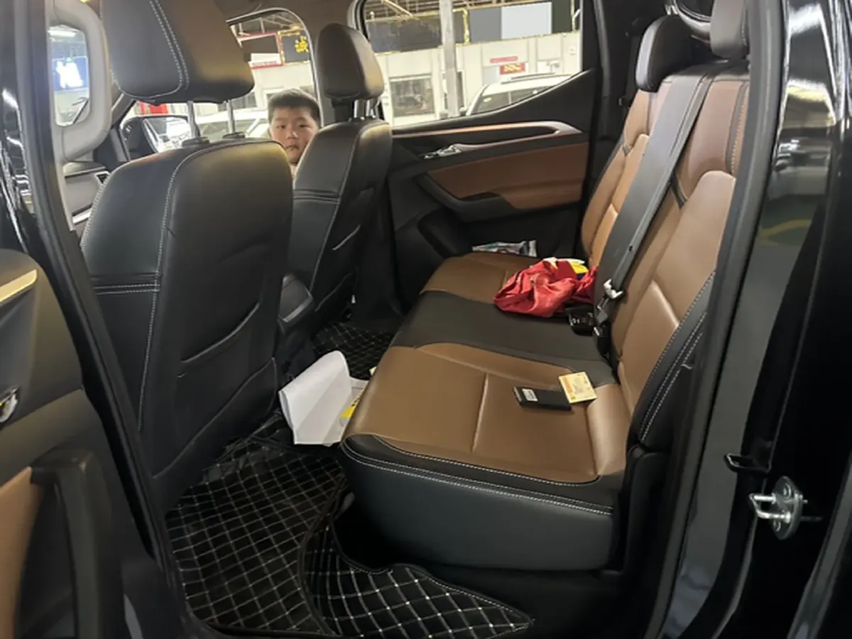 2020 MAXUS T70 2.0T 214HP L4 8AT,autocango,china used car exporter,china ev exporter,chinese used car exporter,chinese used ev exporter