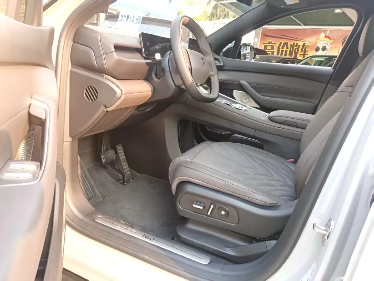 2025 Ford TransitT8 2.3T 174HP L4 8AT,autocango,china used car exporter,china ev exporter,chinese used car exporter,chinese used ev exporter