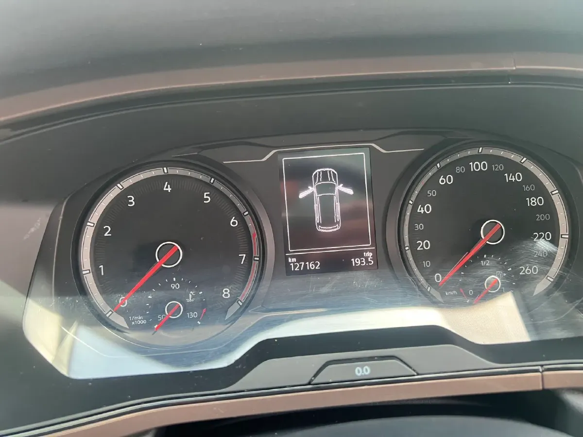 2021 Volkswagen Tharu 1.4T 150HP L4 7DCT,autocango,china used car exporter,china ev exporter,chinese used car exporter,chinese used ev exporter