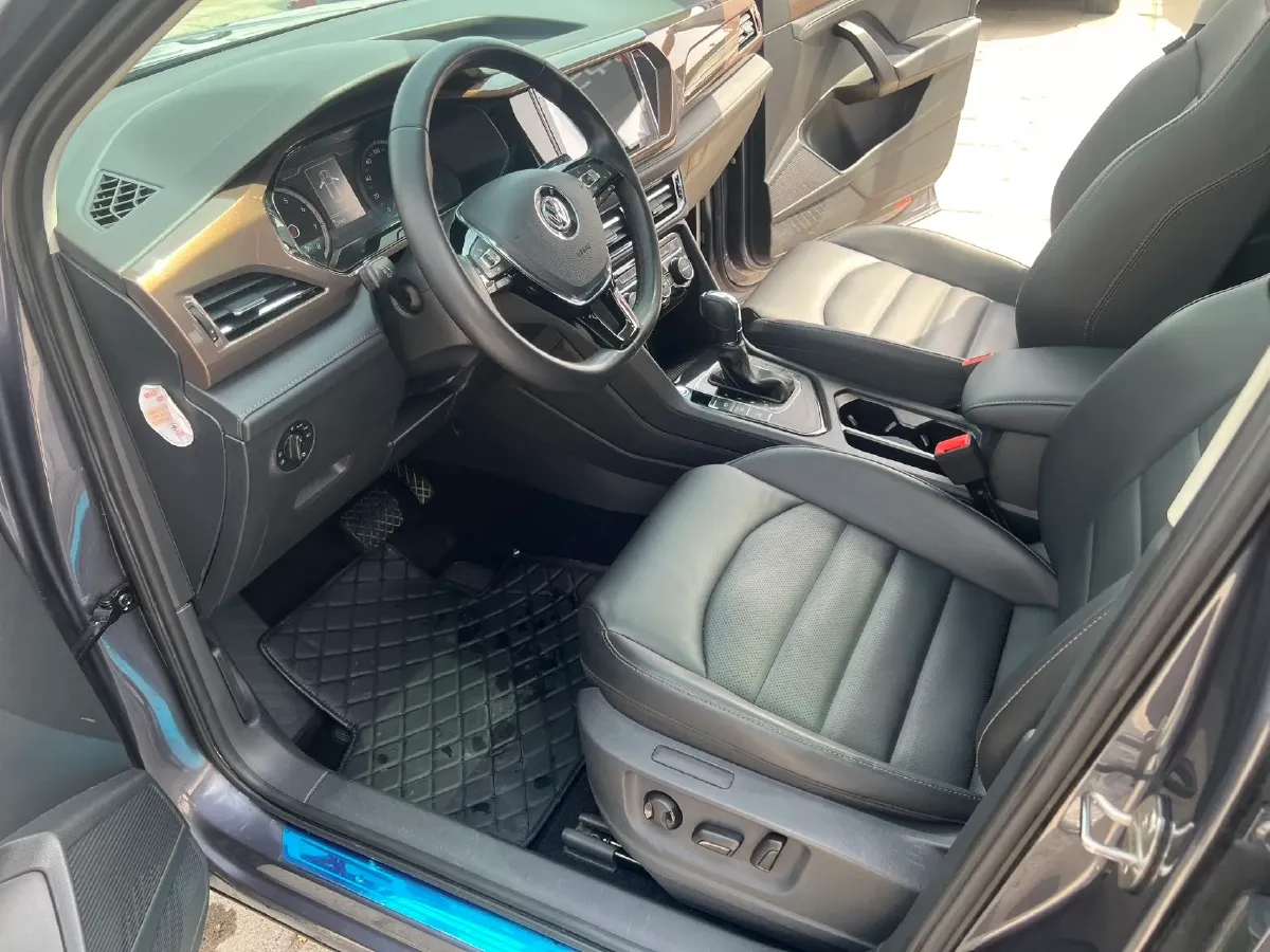 2021 Volkswagen Tharu 1.4T 150HP L4 7DCT,autocango,china used car exporter,china ev exporter,chinese used car exporter,chinese used ev exporter