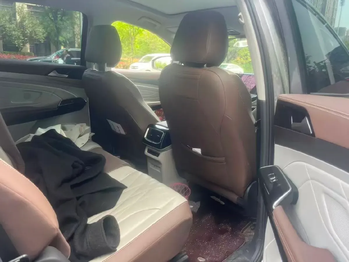 2023 Volkswagen ID.6 X BEV 83.4KWH,autocango,china used car exporter,china ev exporter,chinese used car exporter,chinese used ev exporter