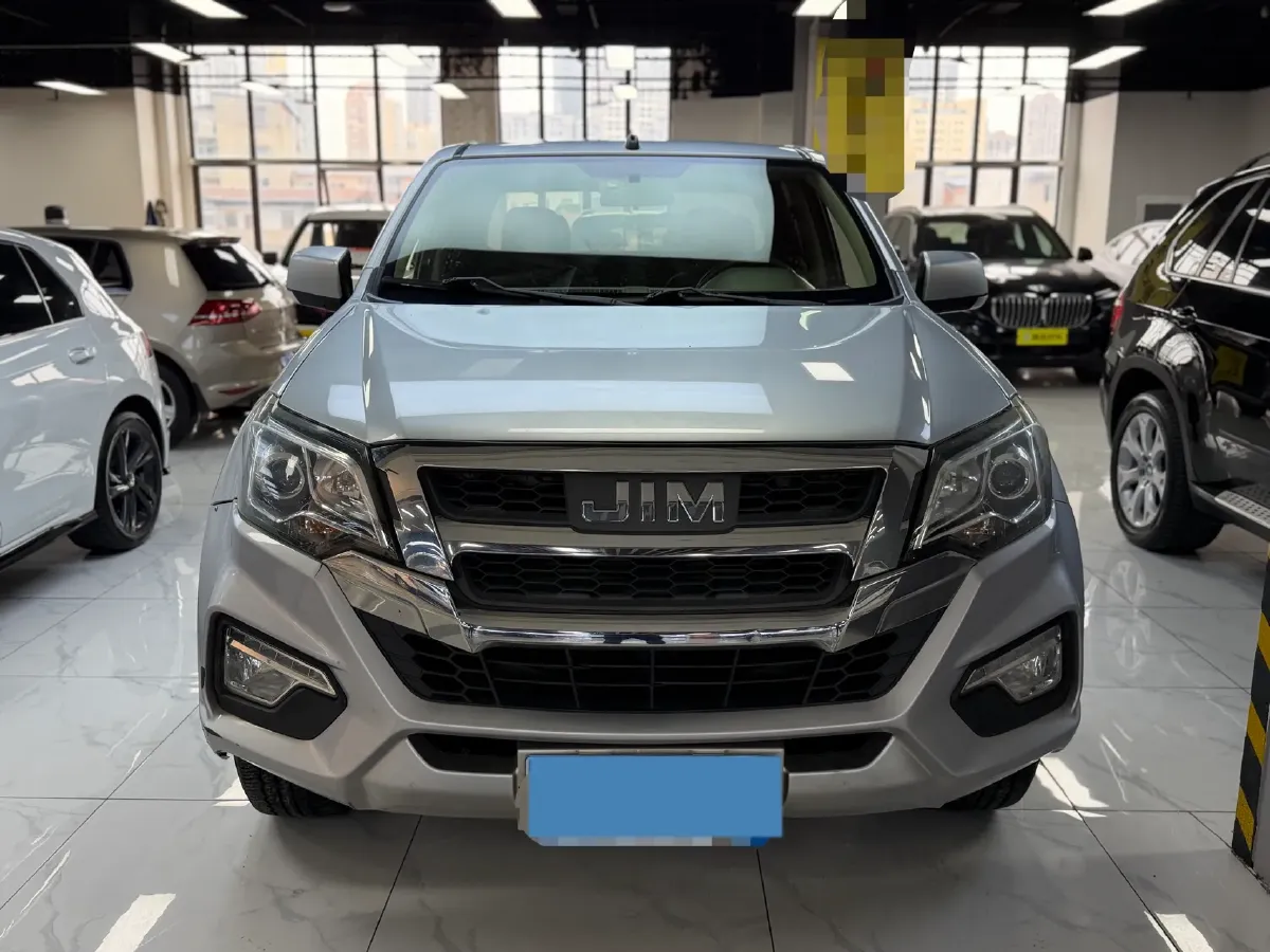 2022 Isuzu RE-MAX Jim 2.8T 120HP L4 5MT,autocango,china used car exporter,china ev exporter,chinese used car exporter,chinese used ev exporter