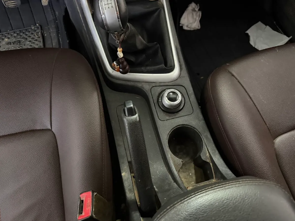 2022 Isuzu RE-MAX Jim 2.8T 120HP L4 5MT,autocango,china used car exporter,china ev exporter,chinese used car exporter,chinese used ev exporter