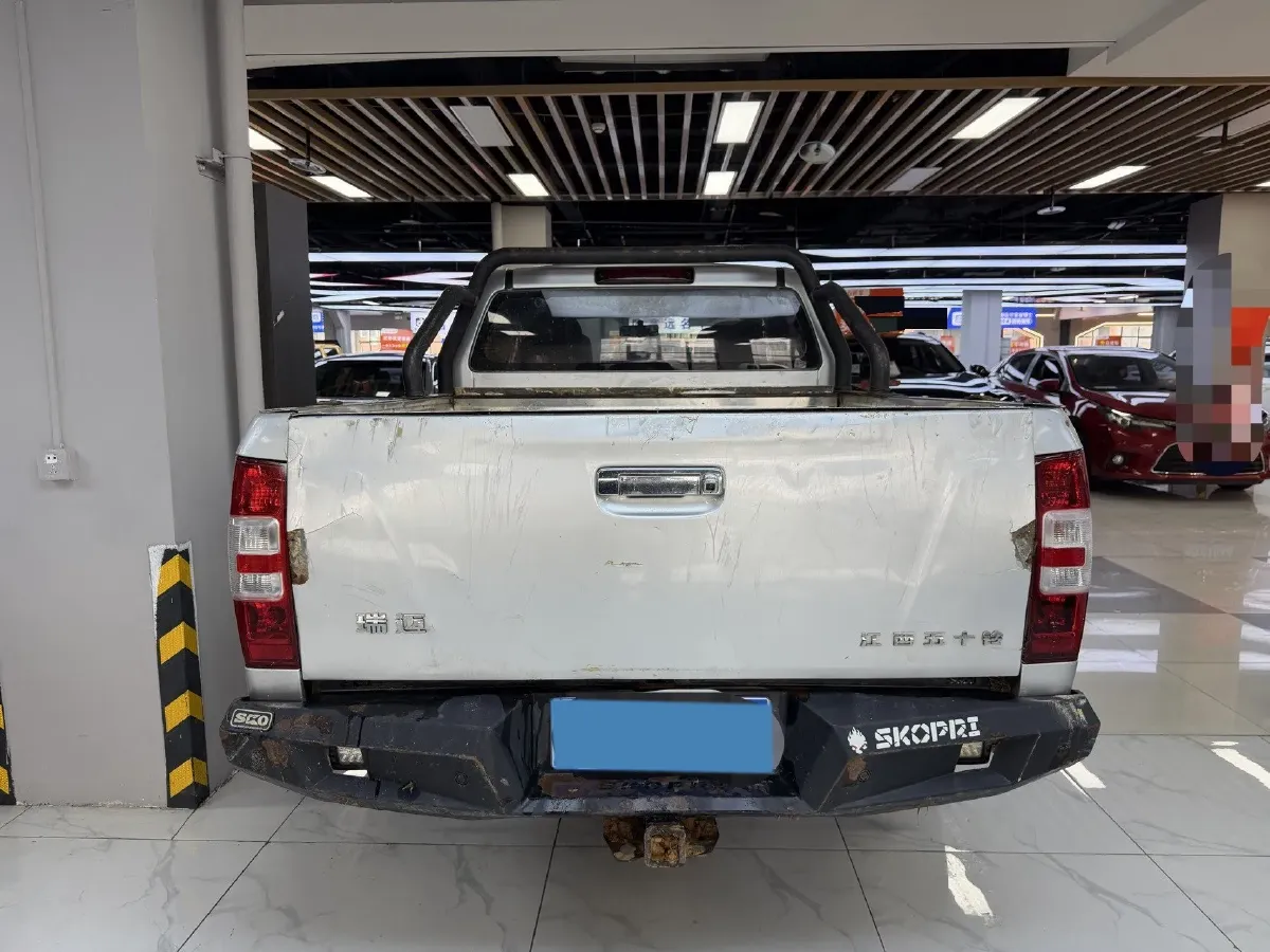 2022 Isuzu RE-MAX Jim 2.8T 120HP L4 5MT,autocango,china used car exporter,china ev exporter,chinese used car exporter,chinese used ev exporter