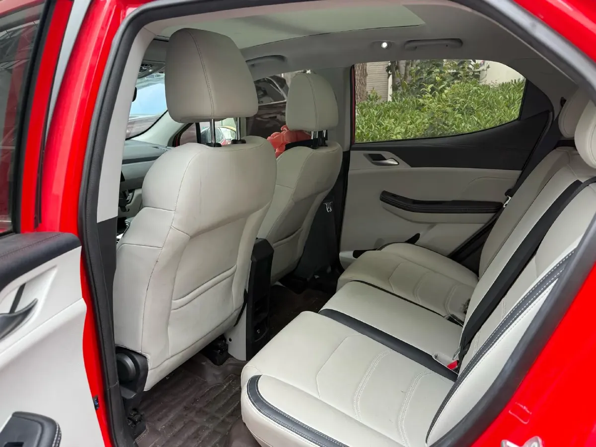 2021 BYD Song Pro 1.5T 160HP L4 7DCT,autocango,china used car exporter,china ev exporter,chinese used car exporter,chinese used ev exporter