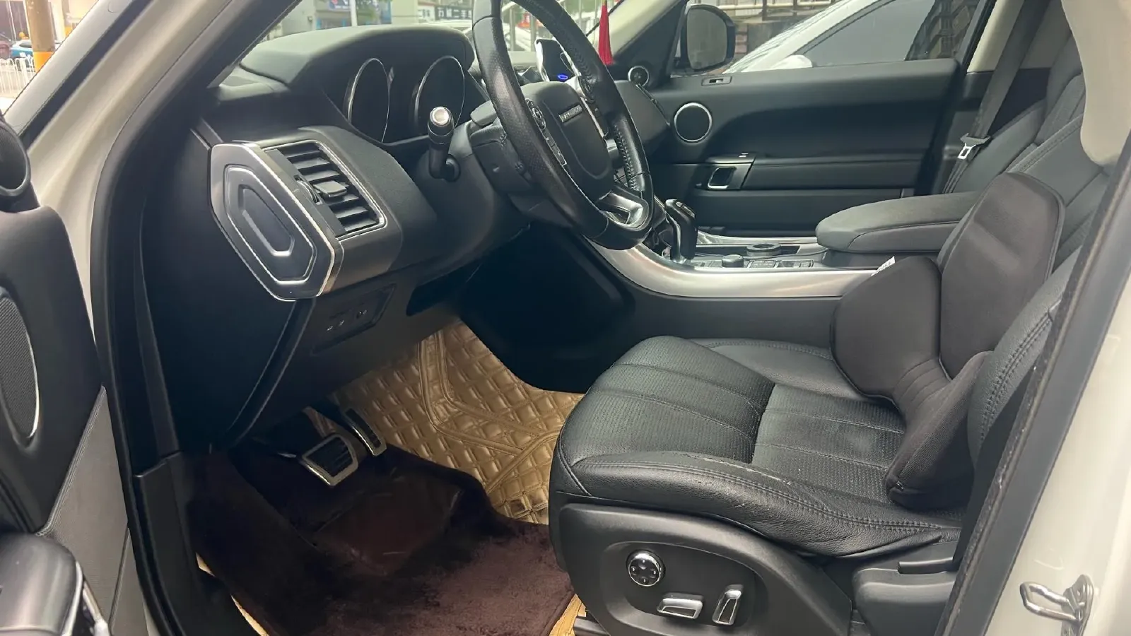 2018 Land Rover Range Rover Sport 3.0T 340HP V6 8AT,autocango,china used car exporter,china ev exporter,chinese used car exporter,chinese used ev exporter