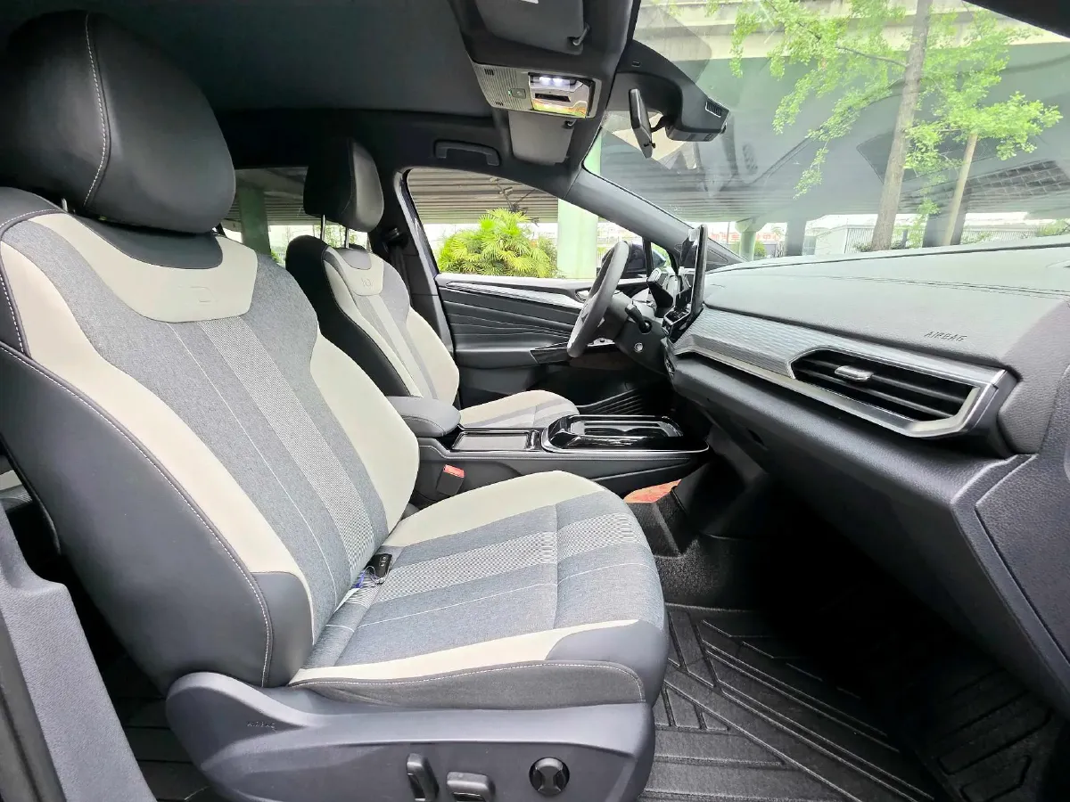 2022 Volkswagen ID.4 Crozz BEV 55.7KWH,autocango,china used car exporter,china ev exporter,chinese used car exporter,chinese used ev exporter