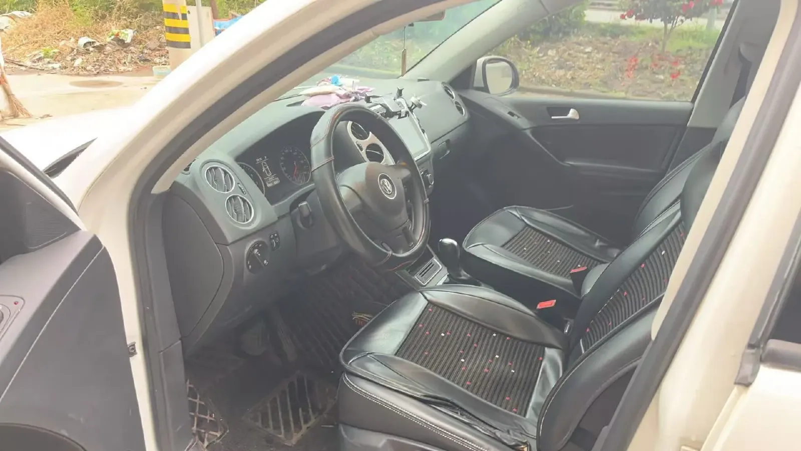 2017 MAXUS T60 2.0T 224HP L4 6AT,autocango,china used car exporter,china ev exporter,chinese used car exporter,chinese used ev exporter