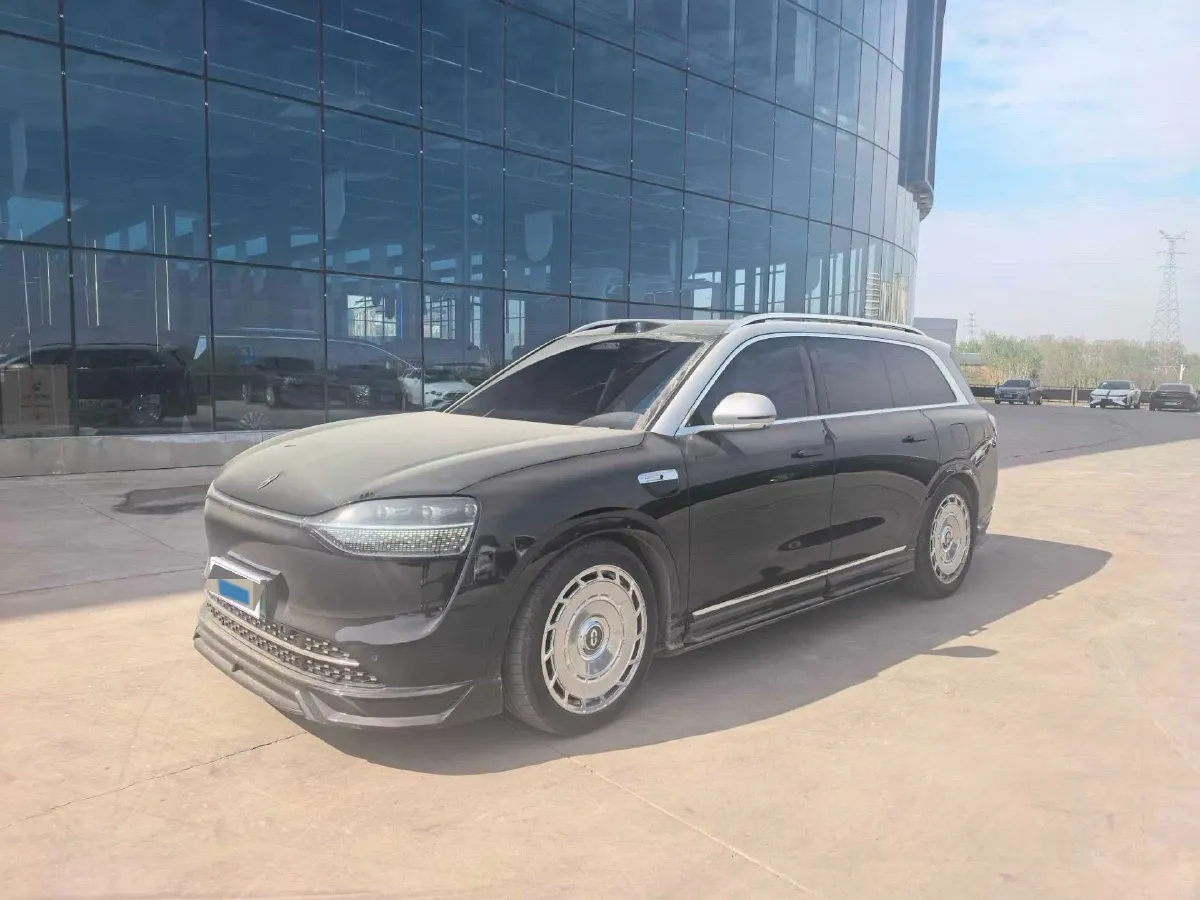 2025 AITO AITO M9 REEV 160HP REEV 52KWH,autocango,china used car exporter,china ev exporter,chinese used car exporter,chinese used ev exporter