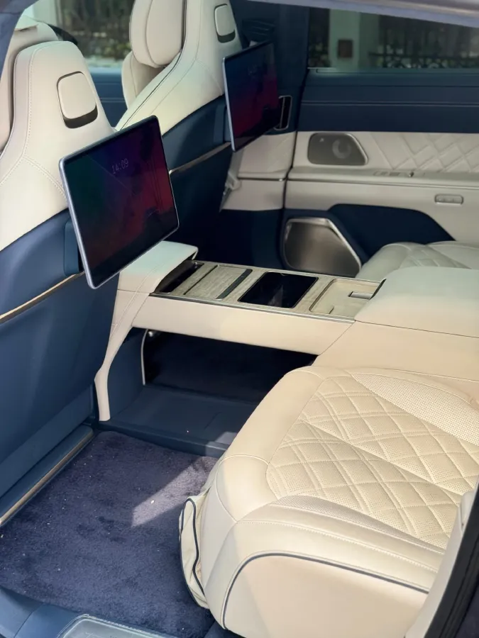 2025 NIO ET9 BEV 100KWH,autocango,china used car exporter,china ev exporter,chinese used car exporter,chinese used ev exporter