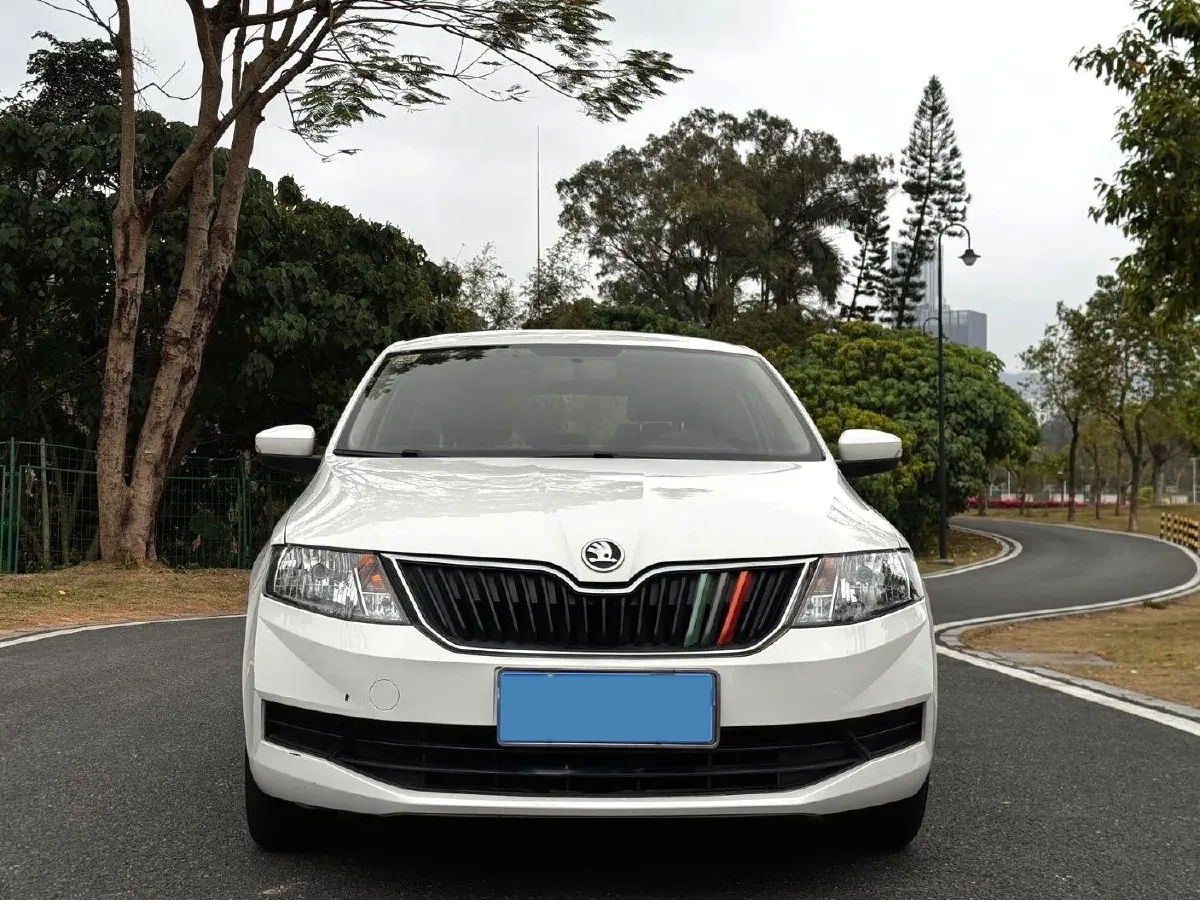 2019 Skoda Rapid Spaceback 1.5L 110HP L4 6AT,autocango,china used car exporter,china ev exporter,chinese used car exporter,chinese used ev exporter