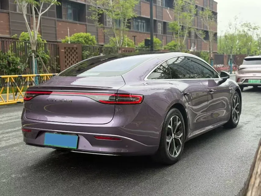 2025 Luxeed S7 BEV 100KWH,autocango,china used car exporter,china ev exporter,chinese used car exporter,chinese used ev exporter