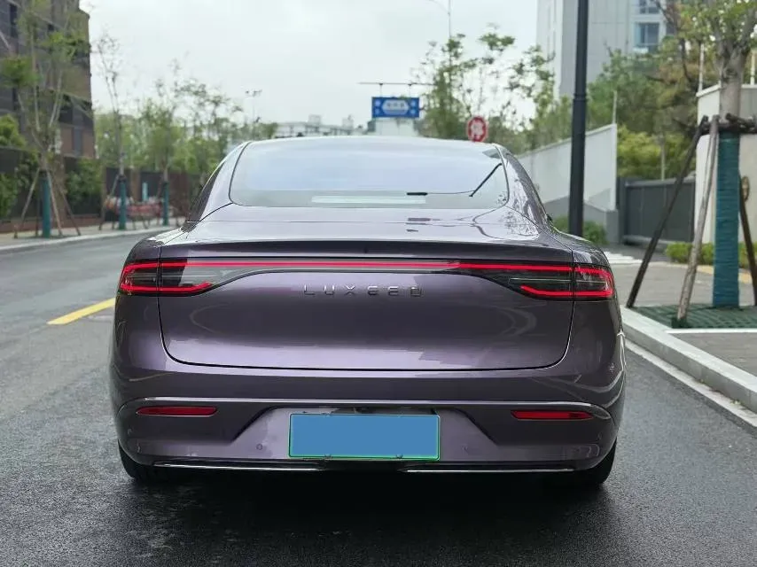 2025 Luxeed S7 BEV 100KWH,autocango,china used car exporter,china ev exporter,chinese used car exporter,chinese used ev exporter