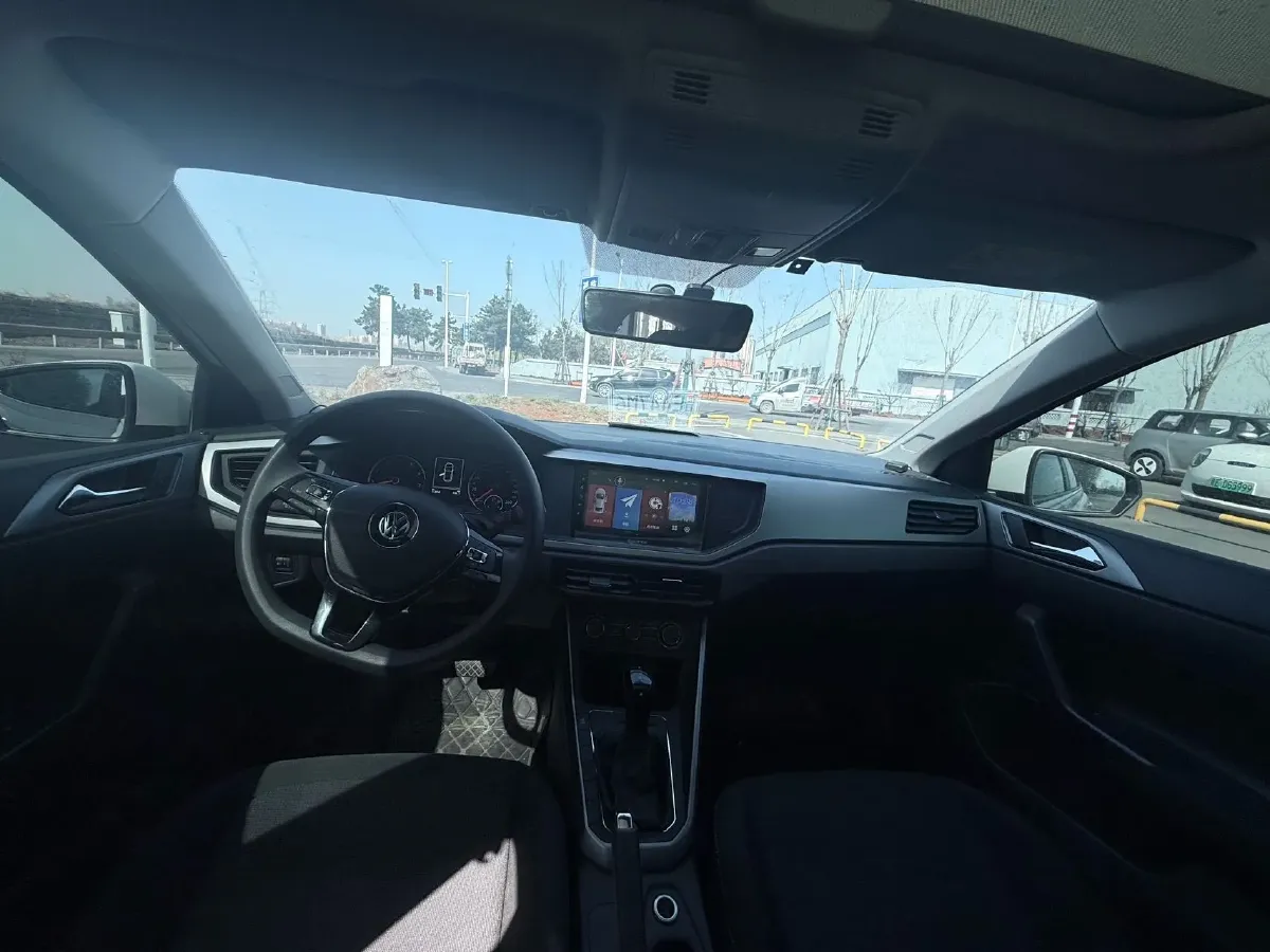 2019 Volkswagen Polo 1.5L 113HP L4 6AT,autocango,china used car exporter,china ev exporter,chinese used car exporter,chinese used ev exporter