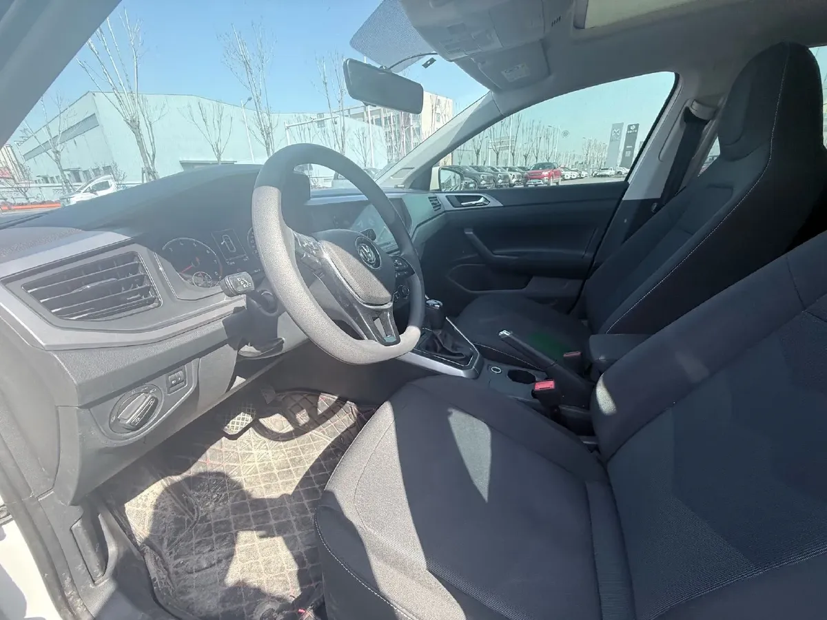 2019 Volkswagen Polo 1.5L 113HP L4 6AT,autocango,china used car exporter,china ev exporter,chinese used car exporter,chinese used ev exporter