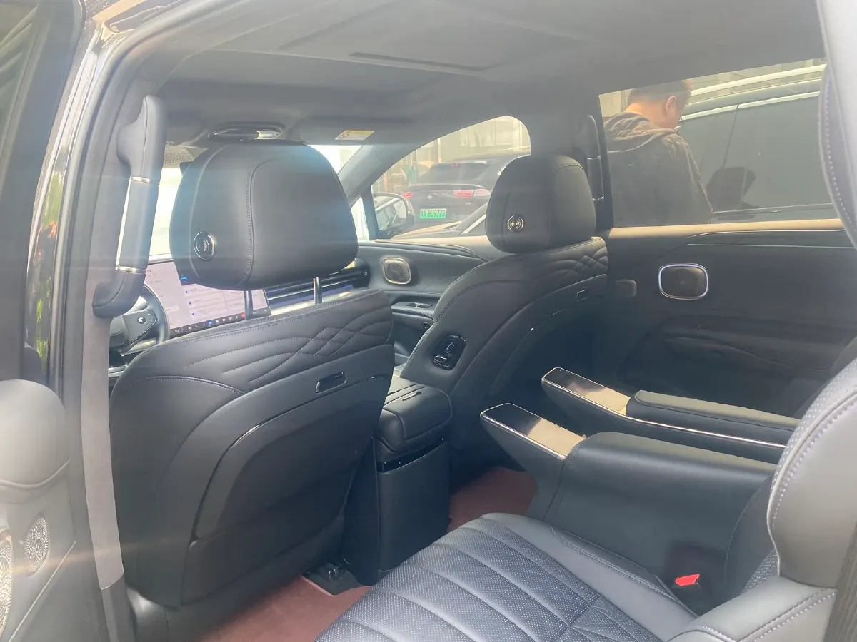 2025 HYPTEC HL BEV,autocango,china used car exporter,china ev exporter,chinese used car exporter,chinese used ev exporter