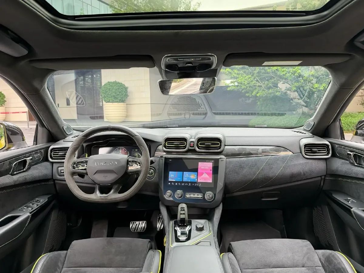 2022 LYNK&CO 03 2.0T 254HP L4 8AT,autocango,china used car exporter,china ev exporter,chinese used car exporter,chinese used ev exporter