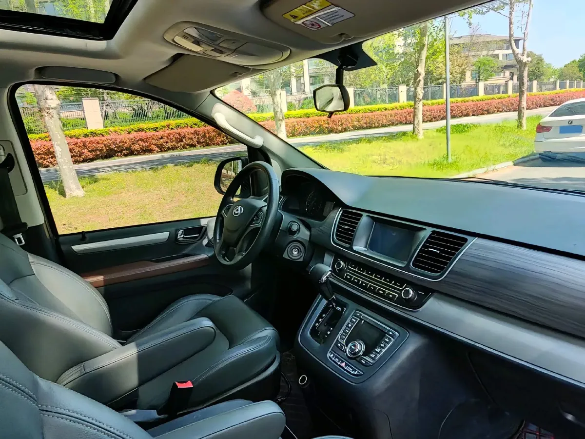 2021 MAXUS G10 2.0T 224HP L4 6AT,autocango,china used car exporter,china ev exporter,chinese used car exporter,chinese used ev exporter