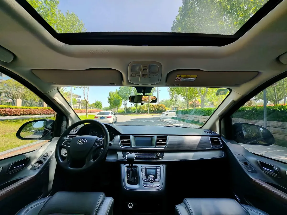 2021 MAXUS G10 2.0T 224HP L4 6AT,autocango,china used car exporter,china ev exporter,chinese used car exporter,chinese used ev exporter