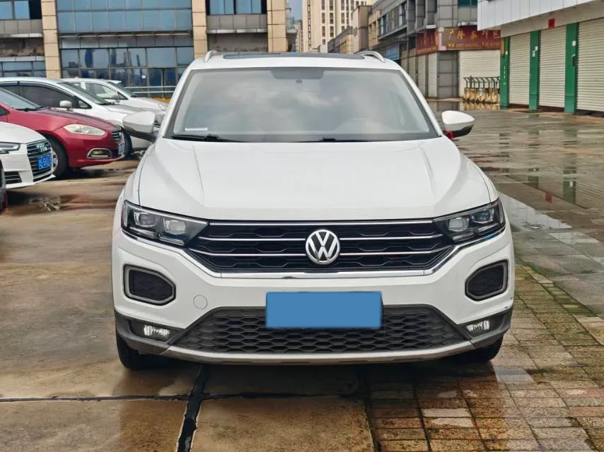 2019 Volkswagen T-Roc 1.4T 131HP L4 7DCT,autocango,china used car exporter,china ev exporter,chinese used car exporter,chinese used ev exporter