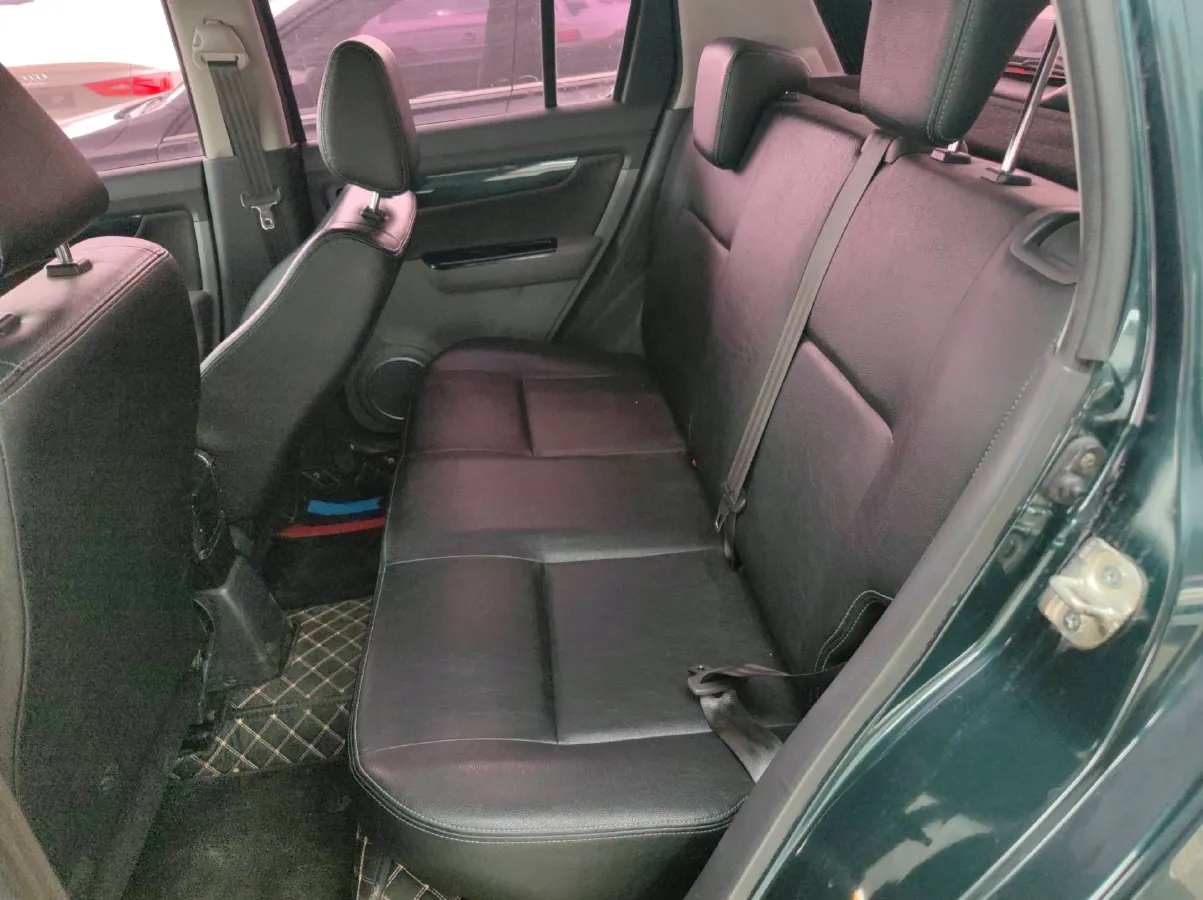 2015 Suzuki Swift 1.5L 103HP L4 4AT,autocango,china used car exporter,china ev exporter,chinese used car exporter,chinese used ev exporter