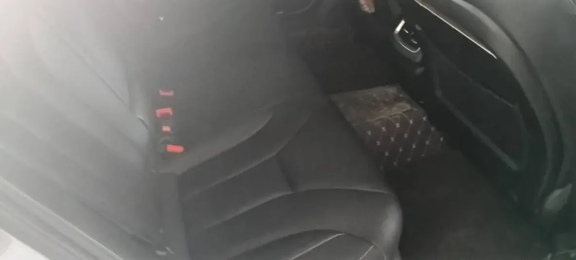 2018 HongQi H5 1.8T 186HP L4 6AT,autocango,china used car exporter,china ev exporter,chinese used car exporter,chinese used ev exporter