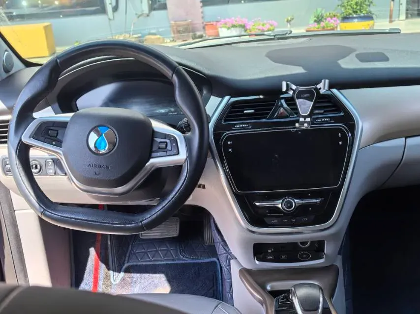 2018 Denza Denza BEV 70KWH,autocango,china used car exporter,china ev exporter,chinese used car exporter,chinese used ev exporter