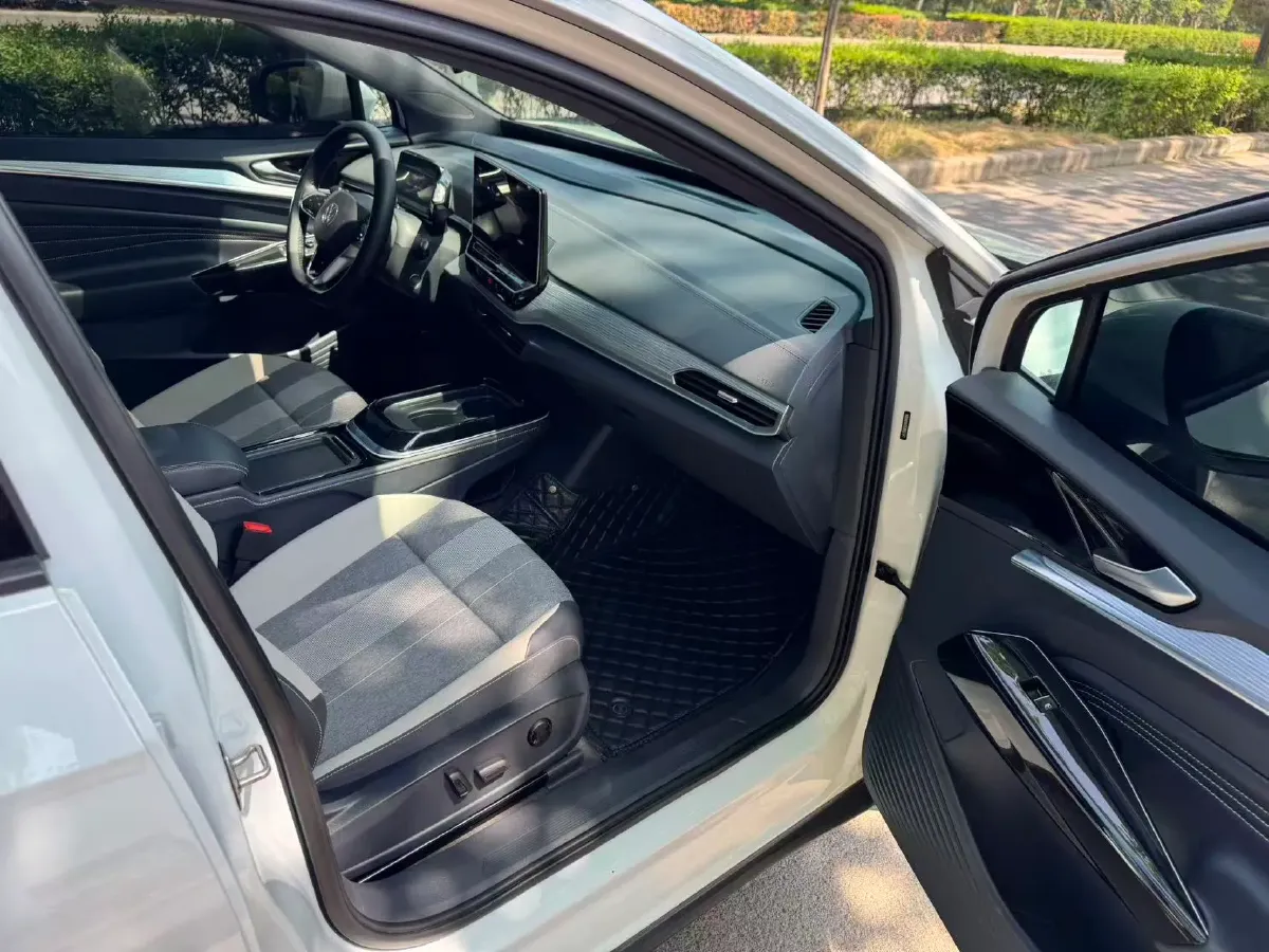 2024 Volkswagen ID.4 Crozz BEV 55.7KWH,autocango,china used car exporter,china ev exporter,chinese used car exporter,chinese used ev exporter