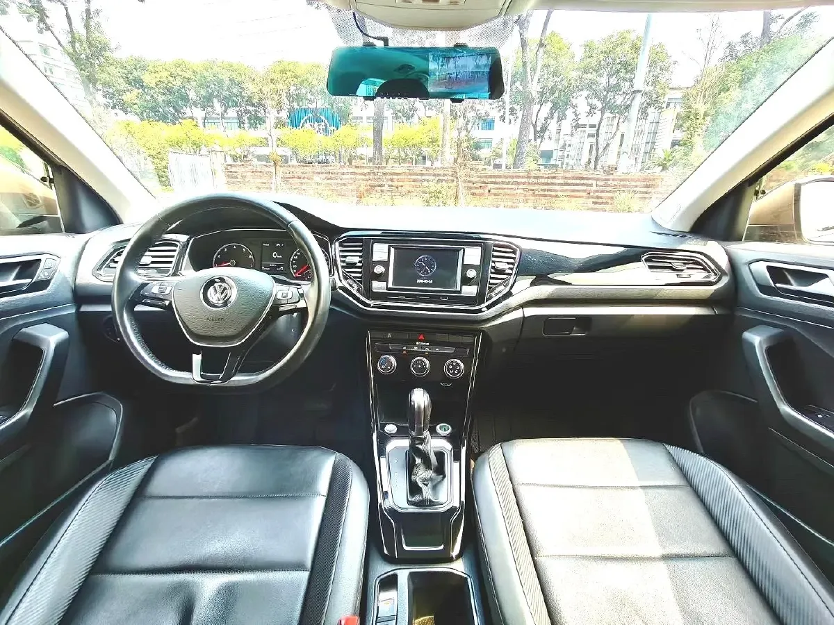 2018 Borgward BX7 2.0T 224HP L4 6AT,autocango,china used car exporter,china ev exporter,chinese used car exporter,chinese used ev exporter