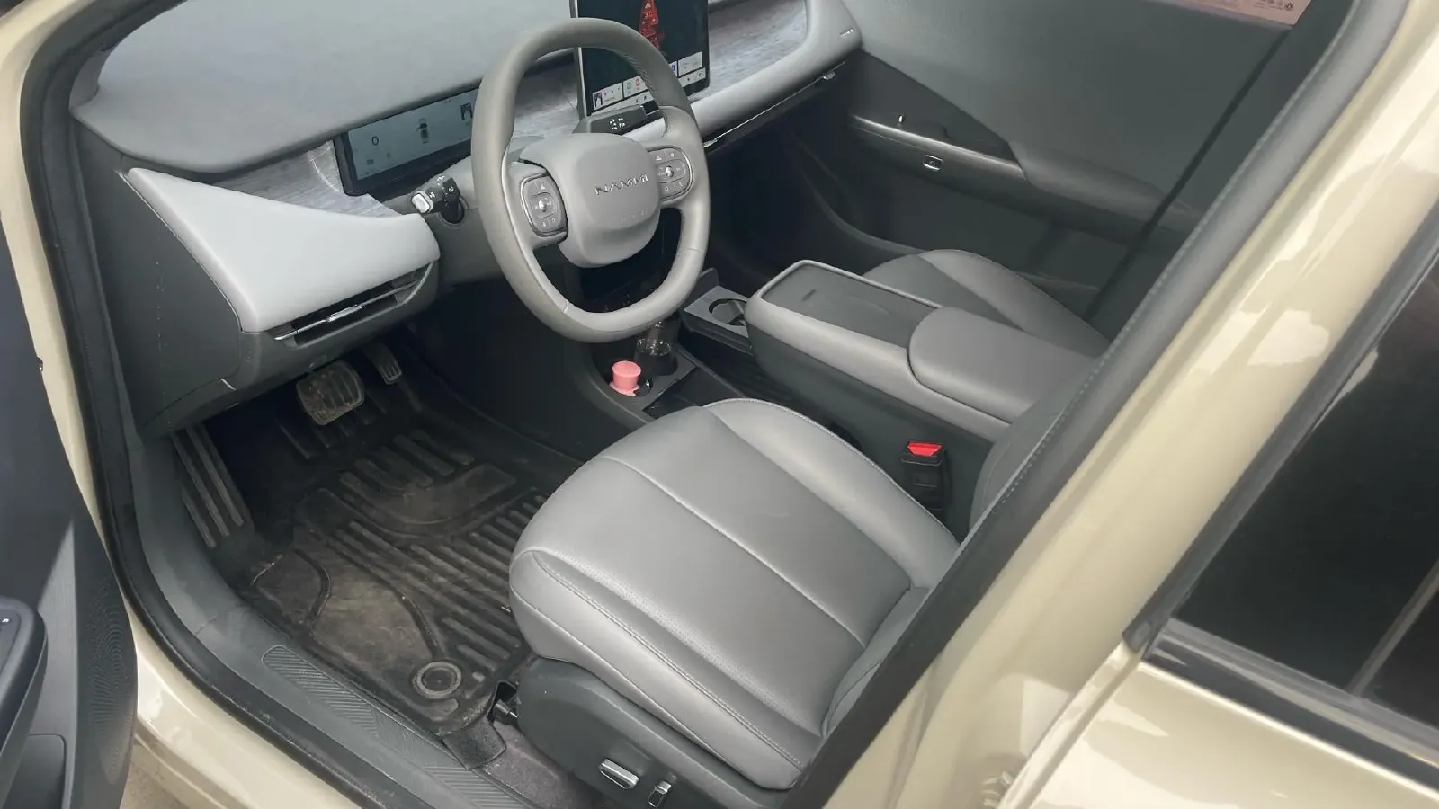 2025 DongFeng Nammi 06 BEV,autocango,china used car exporter,china ev exporter,chinese used car exporter,chinese used ev exporter