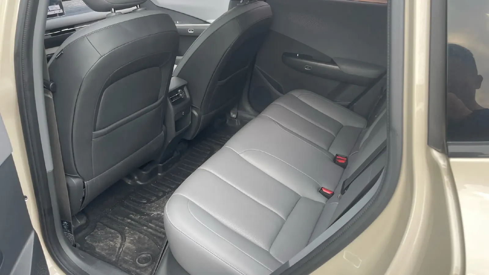 2025 DongFeng Nammi 06 BEV,autocango,china used car exporter,china ev exporter,chinese used car exporter,chinese used ev exporter