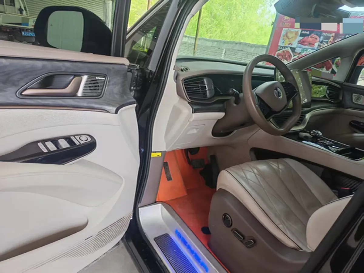 2022 HongQi HS7 3.0T 337HP V6 8AT,autocango,china used car exporter,china ev exporter,chinese used car exporter,chinese used ev exporter