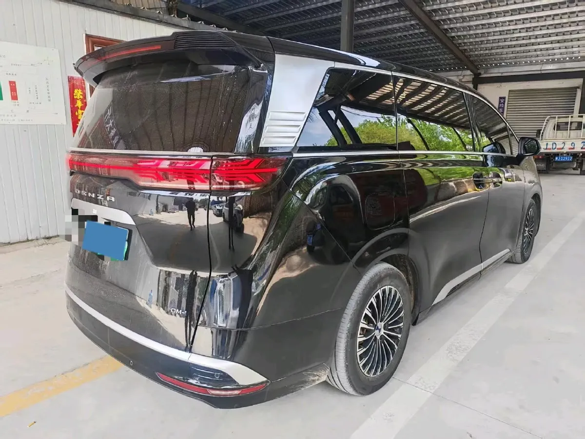 2022 HongQi HS7 3.0T 337HP V6 8AT,autocango,china used car exporter,china ev exporter,chinese used car exporter,chinese used ev exporter
