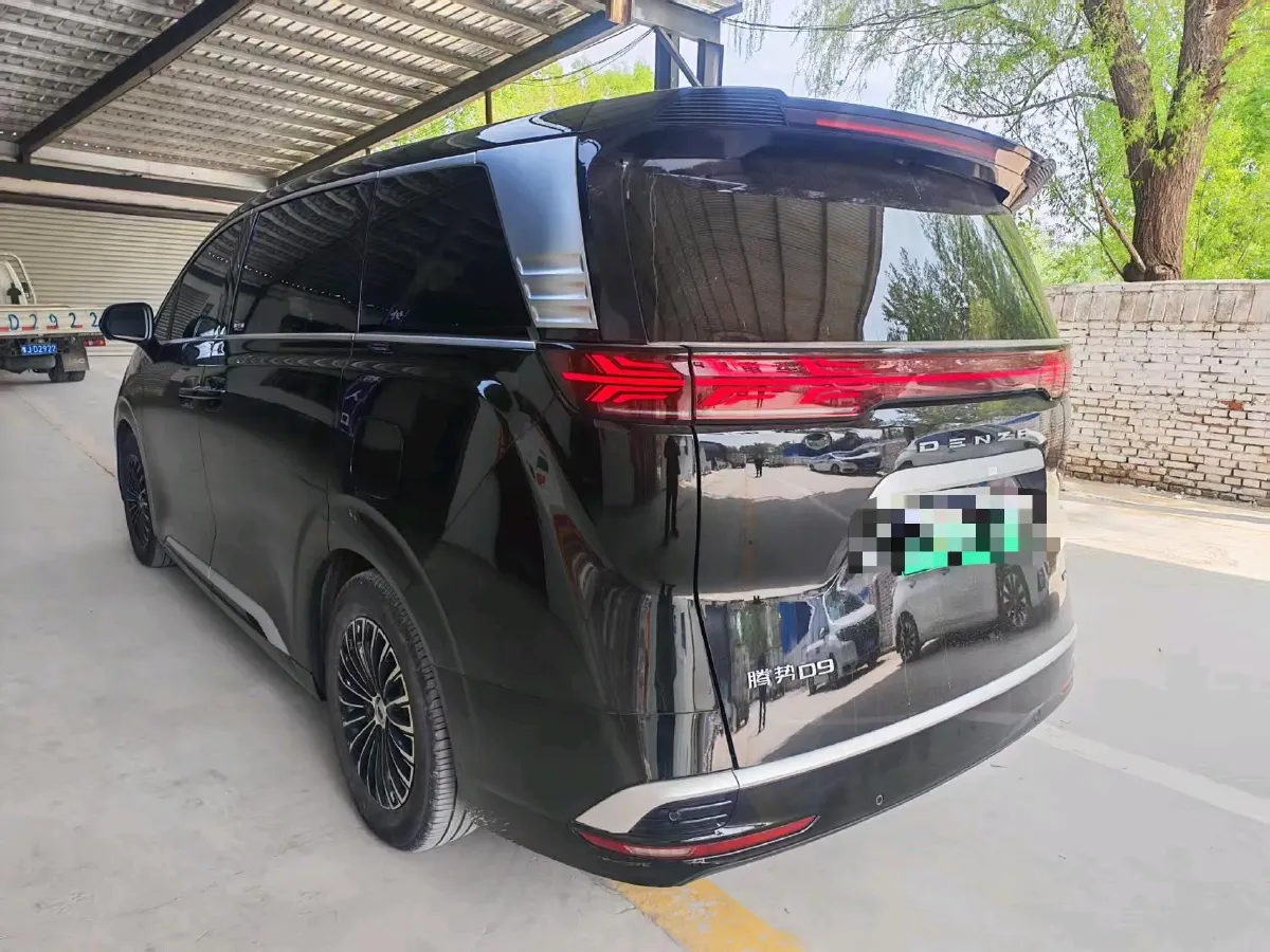 2022 HongQi HS7 3.0T 337HP V6 8AT,autocango,china used car exporter,china ev exporter,chinese used car exporter,chinese used ev exporter