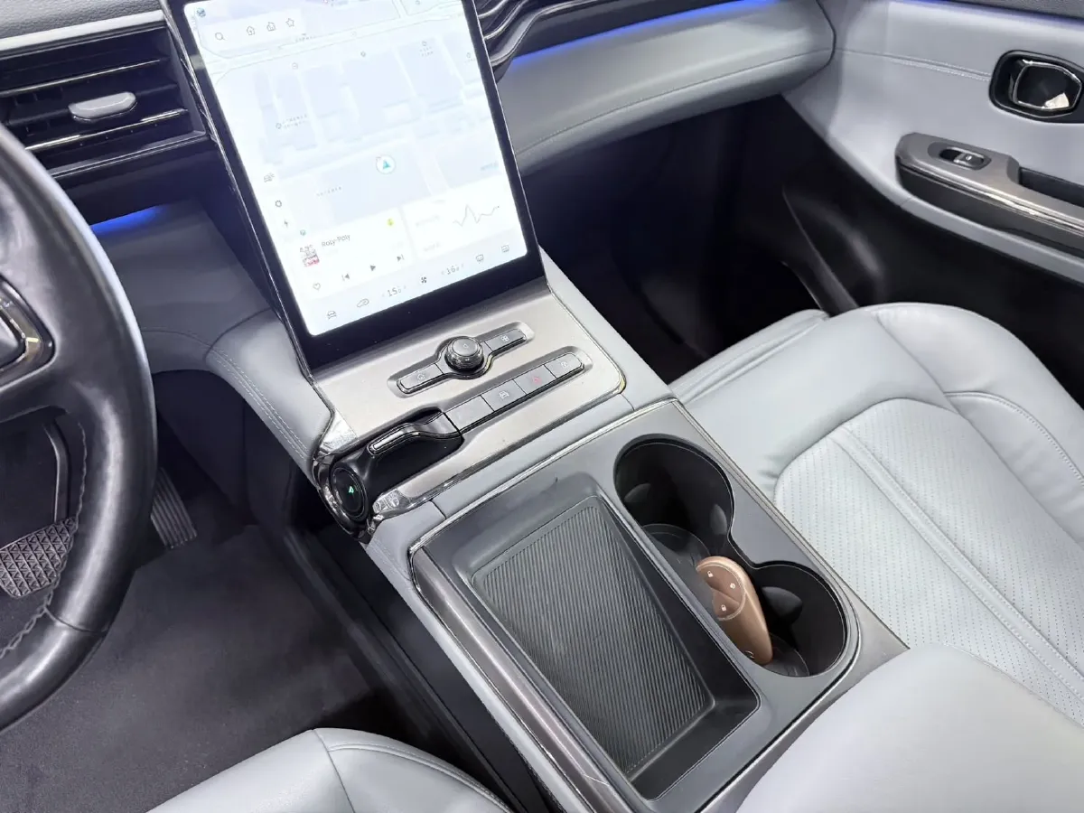 2019 NIO ES6 BEV 70KWH,autocango,china used car exporter,china ev exporter,chinese used car exporter,chinese used ev exporter