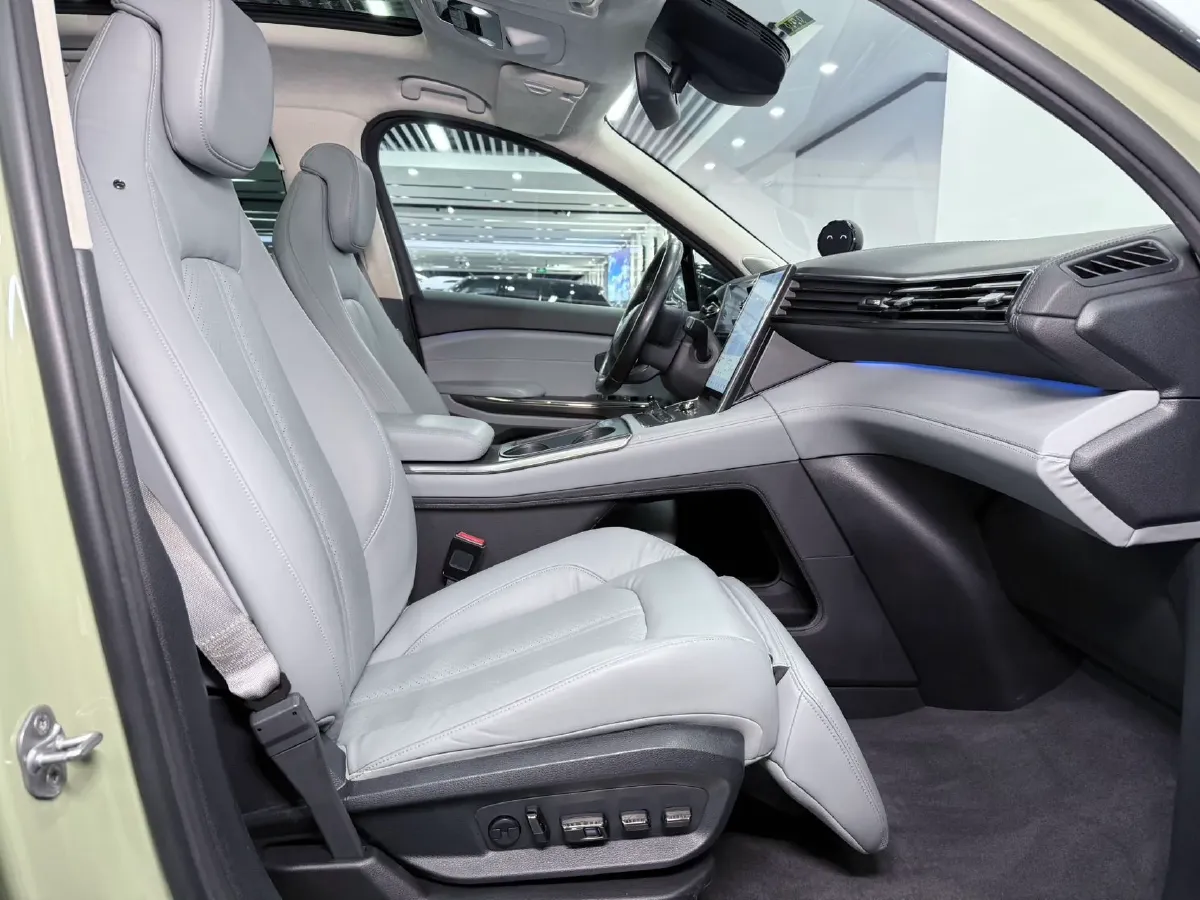 2019 NIO ES6 BEV 70KWH,autocango,china used car exporter,china ev exporter,chinese used car exporter,chinese used ev exporter