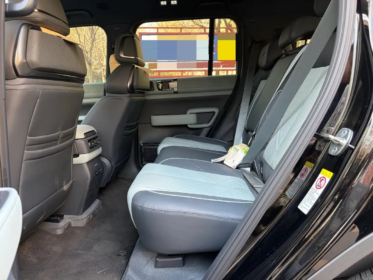 2023 FangChengBao Bao 5 1.5T 194HP L4 E-CVT PHEV 31.8KWH,autocango,china used car exporter,china ev exporter,chinese used car exporter,chinese used ev exporter