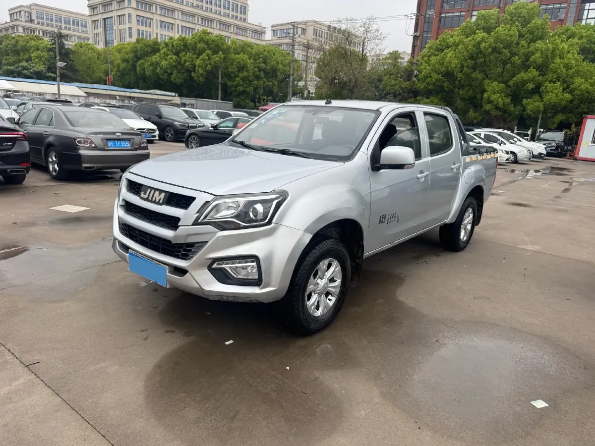 2018 Isuzu Jim 2.0T 204HP L4 5MT,autocango,china used car exporter,china ev exporter,chinese used car exporter,chinese used ev exporter