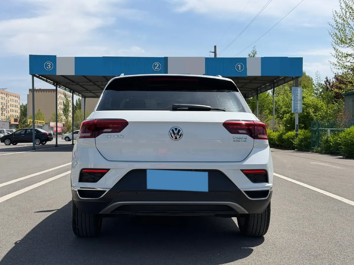2019 Volkswagen T-Roc 1.4T 131HP L4 7DCT,autocango,china used car exporter,china ev exporter,chinese used car exporter,chinese used ev exporter