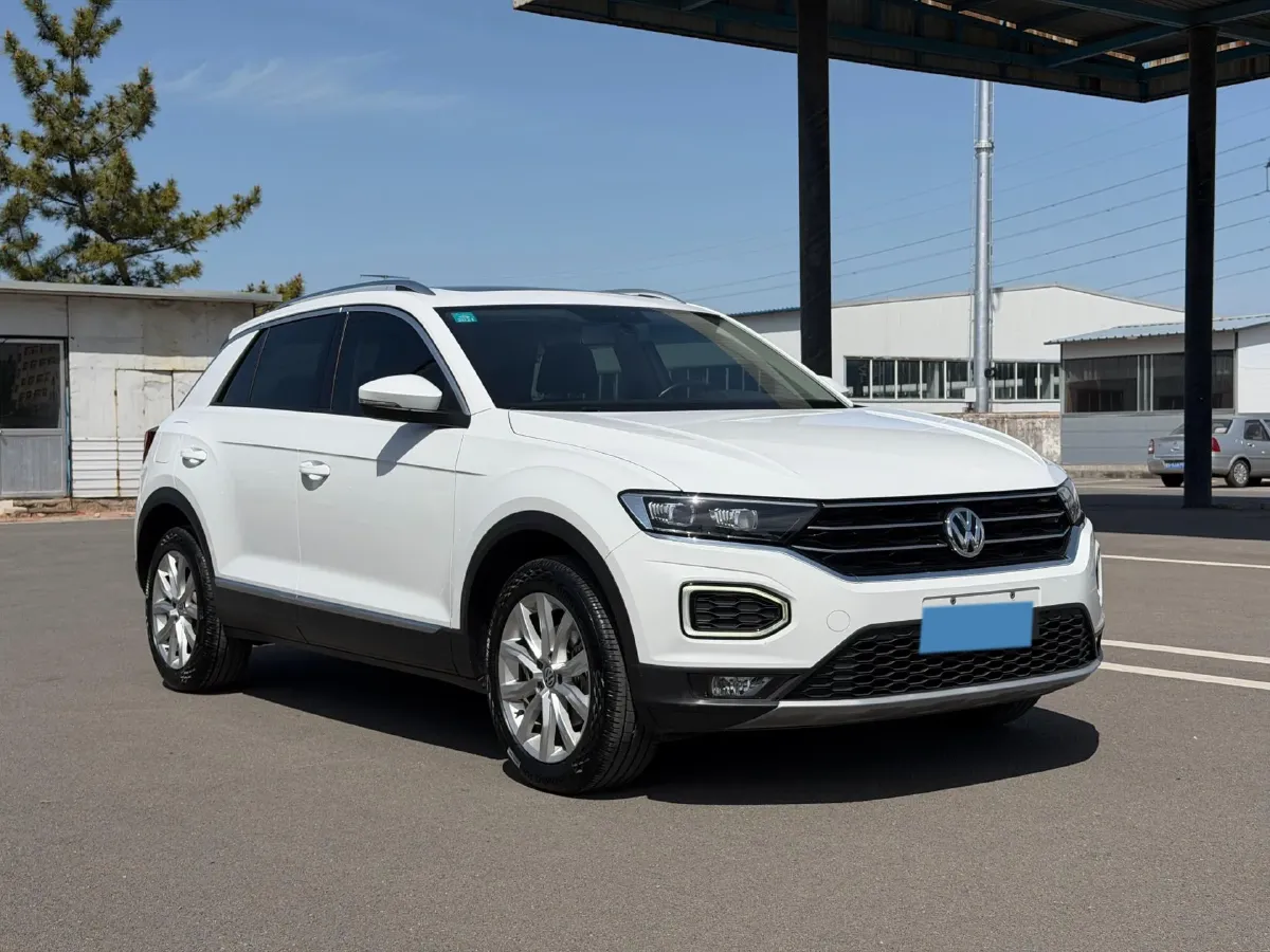 2019 Volkswagen T-Roc 1.4T 131HP L4 7DCT,autocango,china used car exporter,china ev exporter,chinese used car exporter,chinese used ev exporter